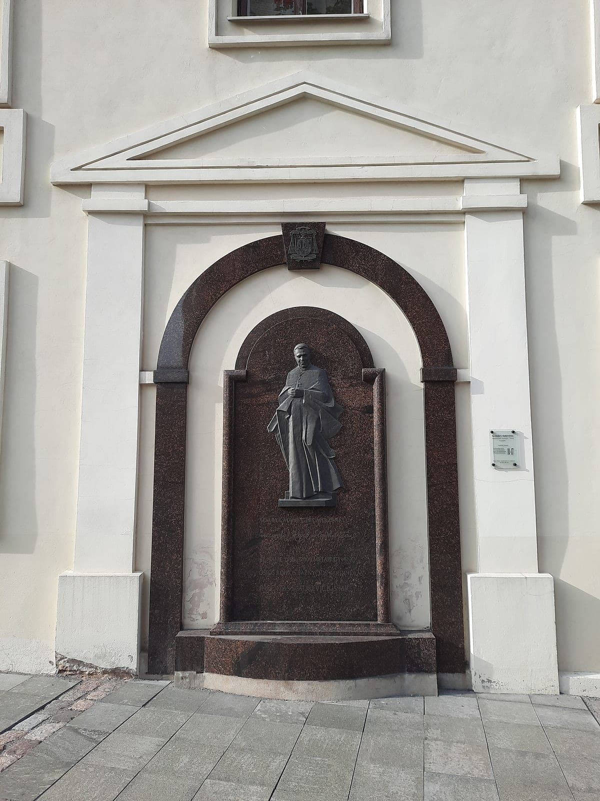 Kauno arkivyskupijos muziejus. Kardinolo V. Sladkevičiaus memorialinis butas-muziejus