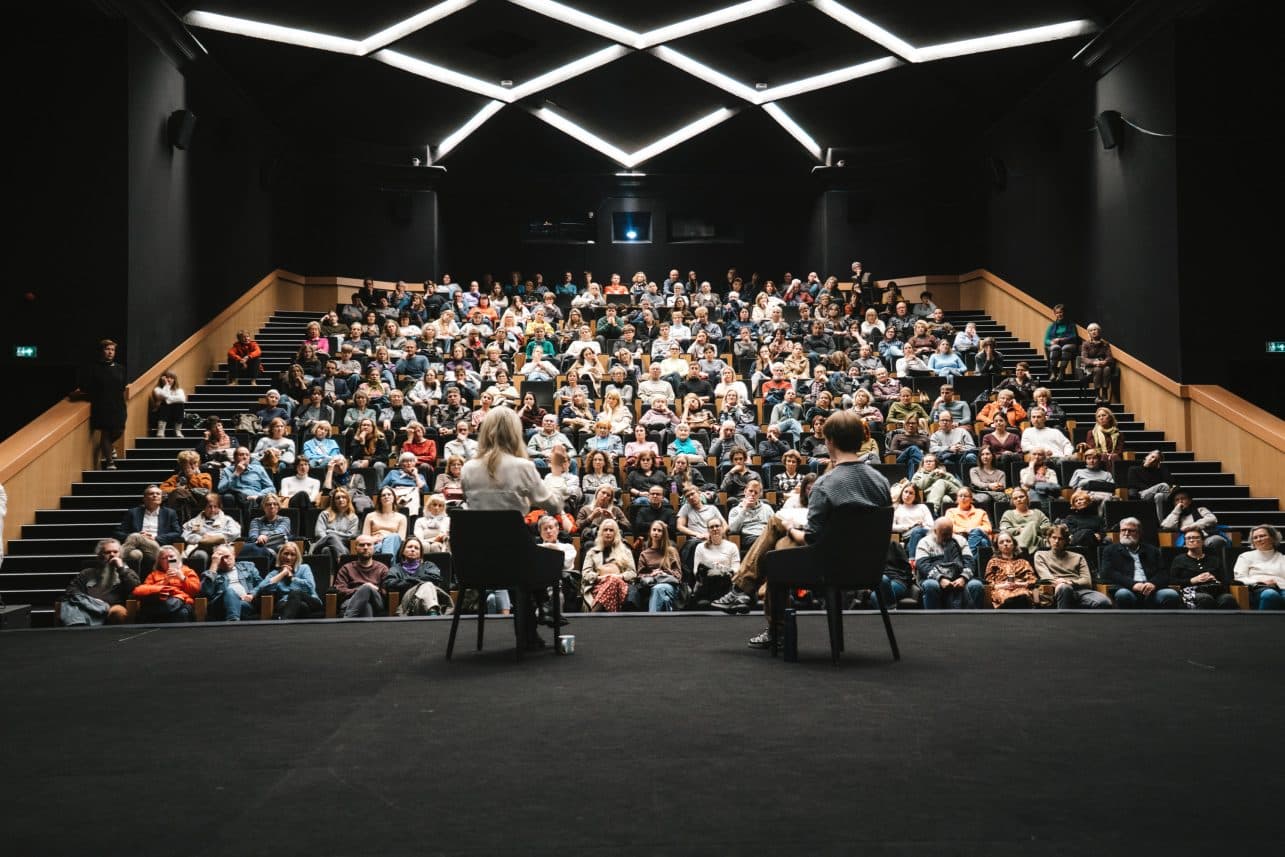 Istorijų festivalis klaus, kas nutinka „Be ryšio“  - KMM
